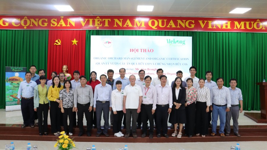 Hội thảo “Quản lý vườn cây ăn quả hữu cơ và chứng nhận hữu cơ”