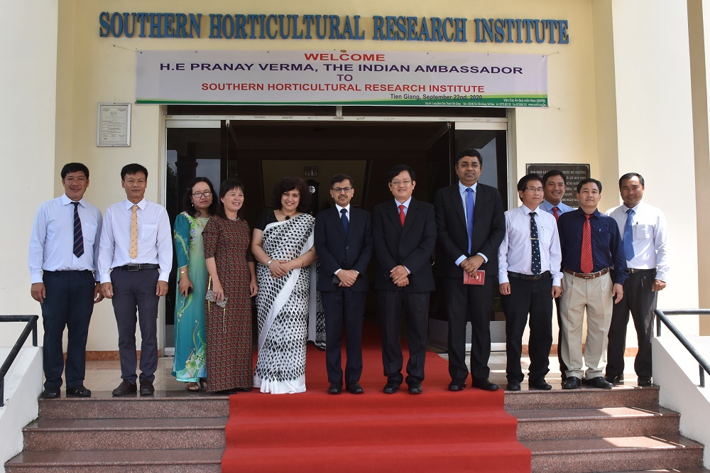 Đại sứ Ấn Độ tại Việt Nam Pranay Verma thăm Viện